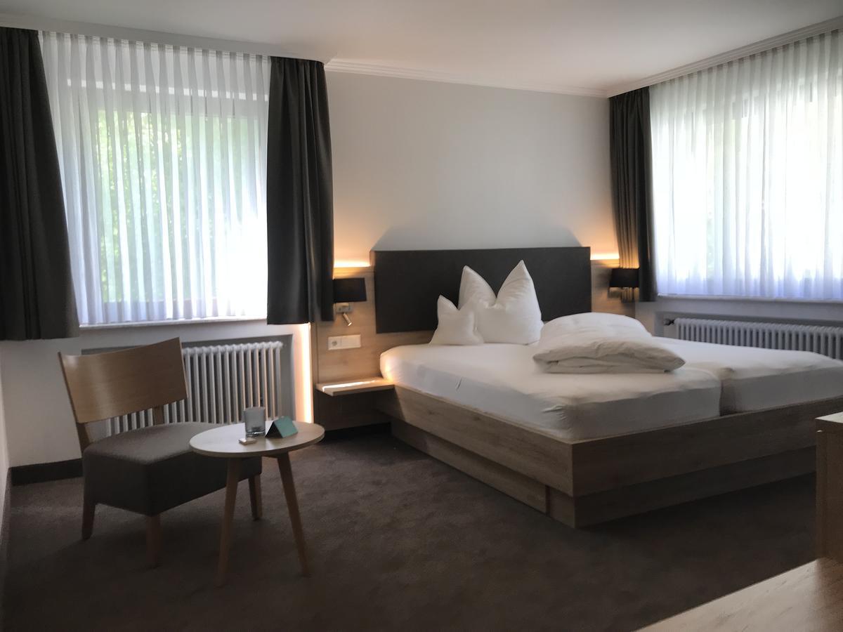 Forellenhof Roessle Hotel & Restaurant Lichtenstein  Extérieur photo